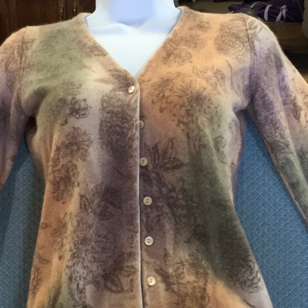 Two Piece Tan 100% Cashmere Sweater and Tank Top